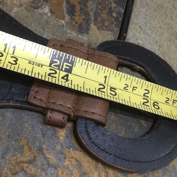 Brown stretch belt 3 inches wide, with macramé trim, W – 23 to 25 inch waist - Picture 7 of 10